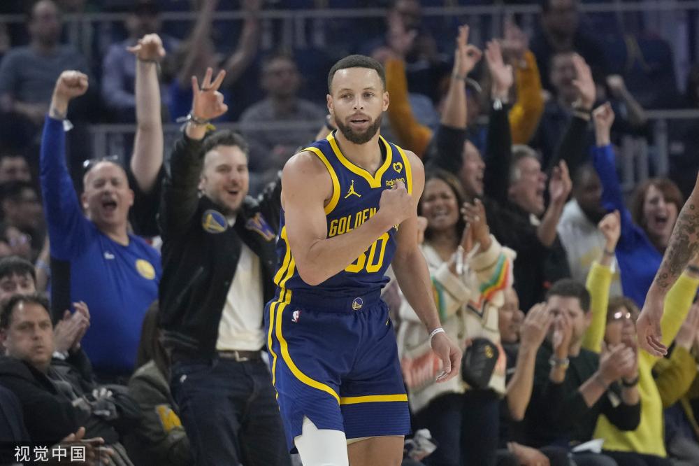 尤其是他在 尤其是他在