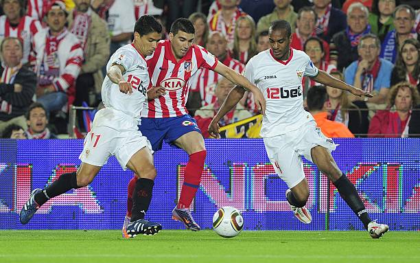 示出非凡的 示出非凡的